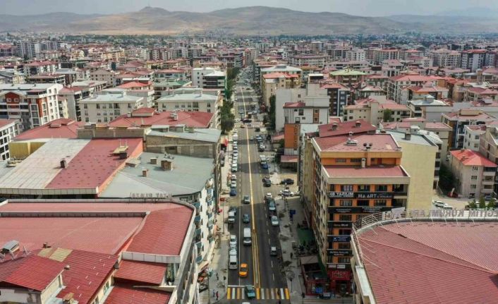 Eski Cezaevi Caddesi yeni görünümüyle trafiğe açıldı
