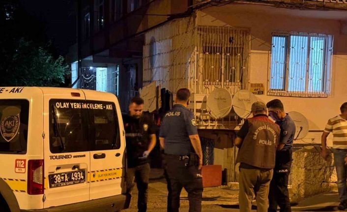 Eski eşini bıçakla ağır yaralayan şahıs yakalandı