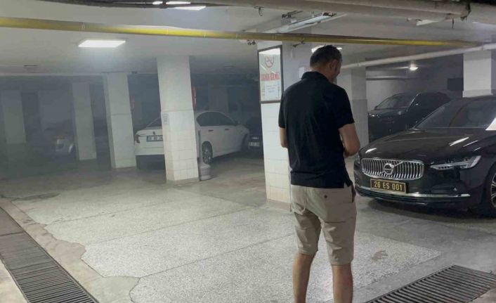 Eskişehir’de belediye binasında yangın paniği