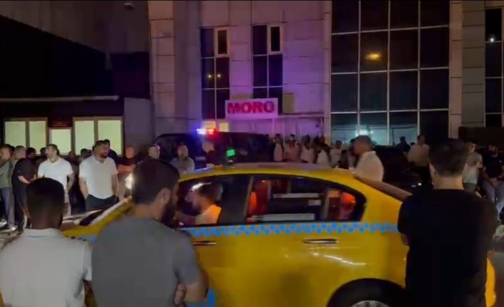 Eyüpsultan’da silahlı saldırıya uğrayan taksici hayatını kaybetti