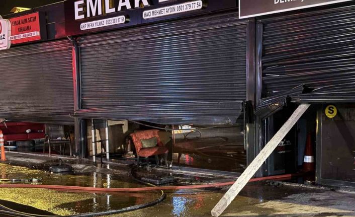 Faciaya ramak kala... Bilinçsizce yakılan ateş, 4 dükkana felaketi yaşattı