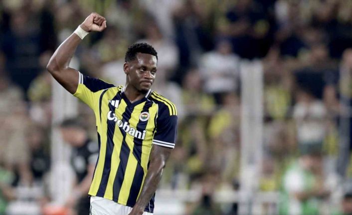 Fenerbahçe’nin yeni forveti Jhon Duran, ilk golünü kaydetti