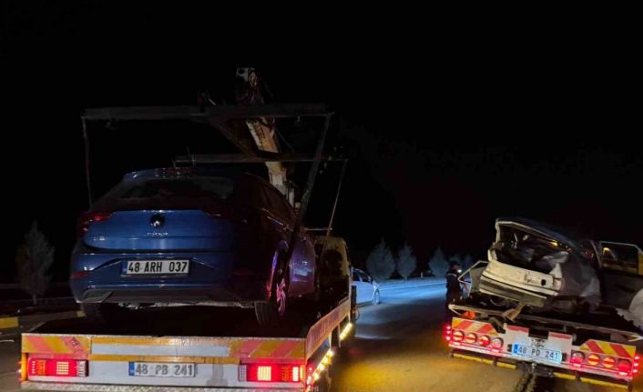 Fethiye’de trafik kazası: 2’si ağır 3 yaralı