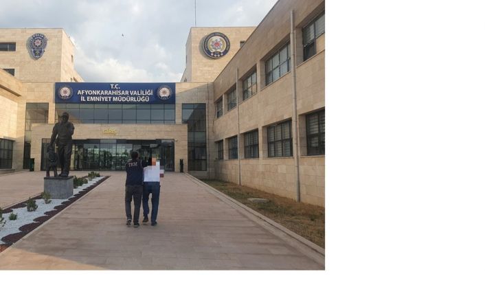 FETÖ’den aranan şahsı polis yakaladı