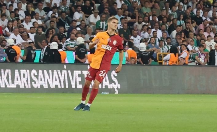 Galatasaray, Elias Jelert’i Southampton’a kiraladı