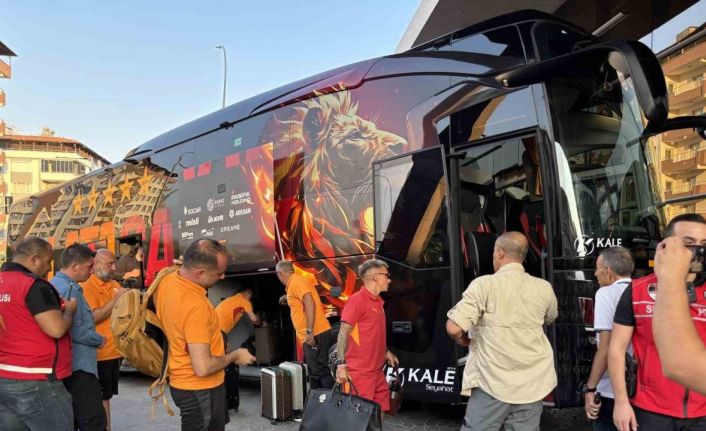 Galatasaray, ligin ilk maçı için Gaziantep’te