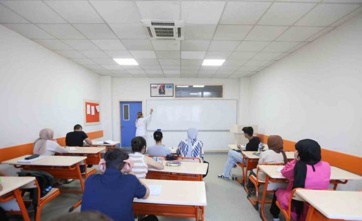 GASMEK, LGS’de 153 öğrencisini başarılı liselere yerleştirdi