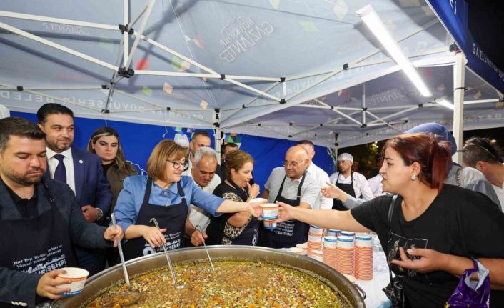 Gaziantep’te Hemşehri Dernekleri Festivali yoğun ilgi gördü
