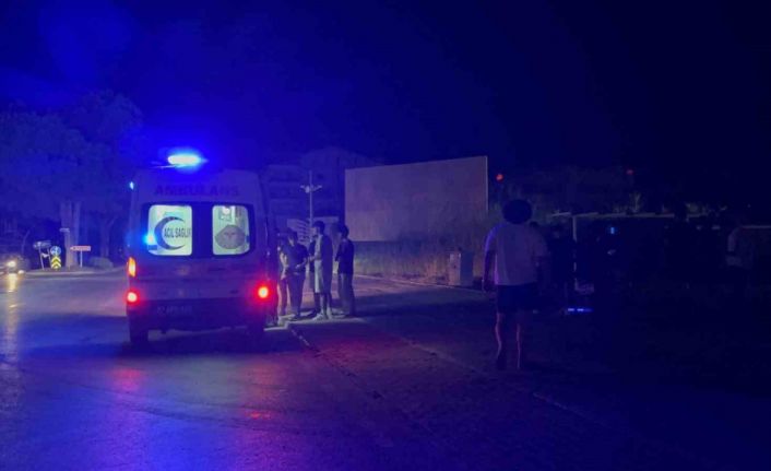 Gazipaşa’da motosiklet devrildi: 2 yaralı