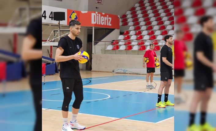 Gebze Belediyespor, Efeler Ligi’ndeki ilk maçını Bursa karşısında verecek