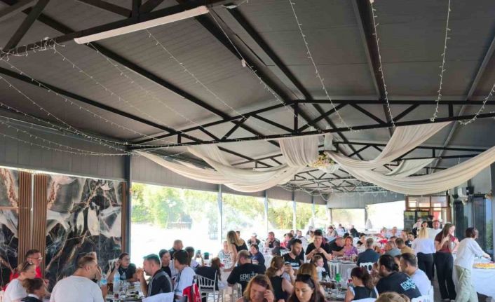 Gemlik Beşiktaşlılar Derneği üyeleri kahvaltıda buluştu