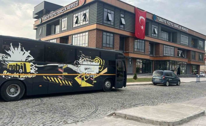 GençBüs’te YKS tercih maratonu