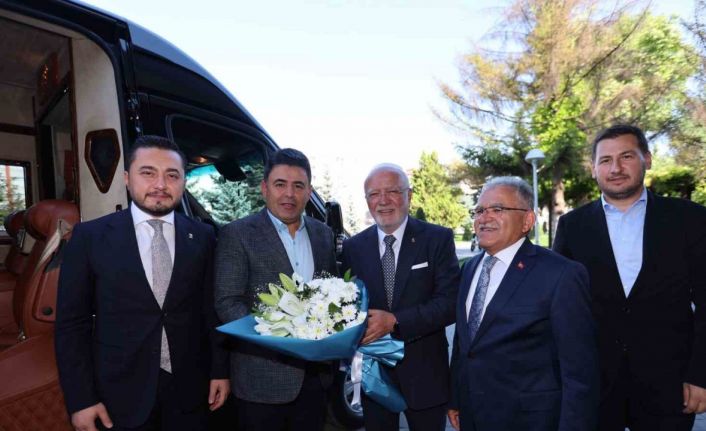 Genel Başkan Vekili Elitaş ve Bakan Yardımcısı Boyraz’dan Başkan Büyükkılıç’a ziyaret