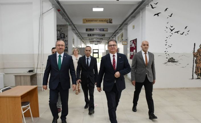 Genel Müdür Otrar, rehberlik öğretmenleri ile bir araya geldi