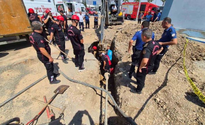 Göçükte kalan işçi kurtarıldı