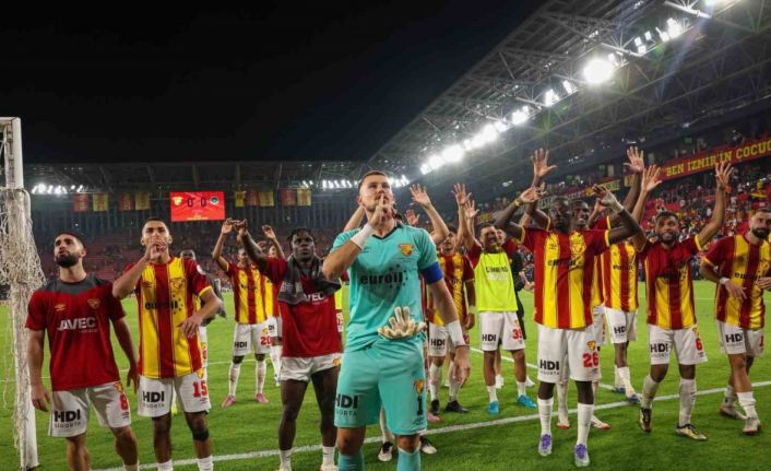 Göztepe, ilk iç saha maçında beğeni topladı