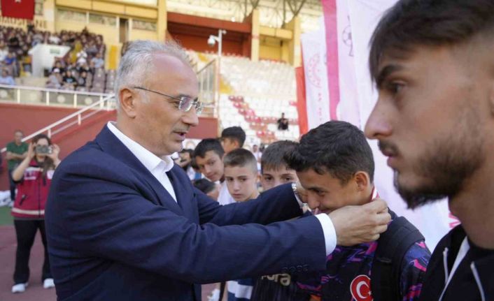 Gümüşhane’de "Aile Yılı" futbol turnuvası sona erdi