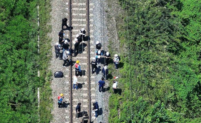 Güney Kore’de yolcu treni, demiryolu kenarında çalışan işçilere çarptı: 2 ölü, 5 yaralı