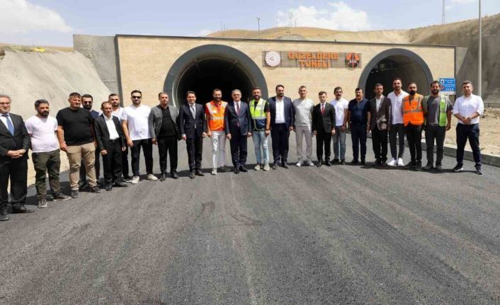 Güzeldere Tüneli’nin ikinci tüpünde çalışmalar sona doğru