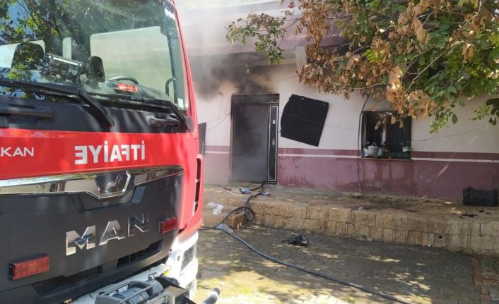 Haliliye’de müstakil evde yangın