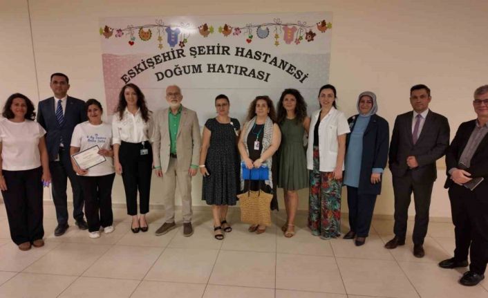 Hekimler ve birim çalışanlarına teşekkür belgesi