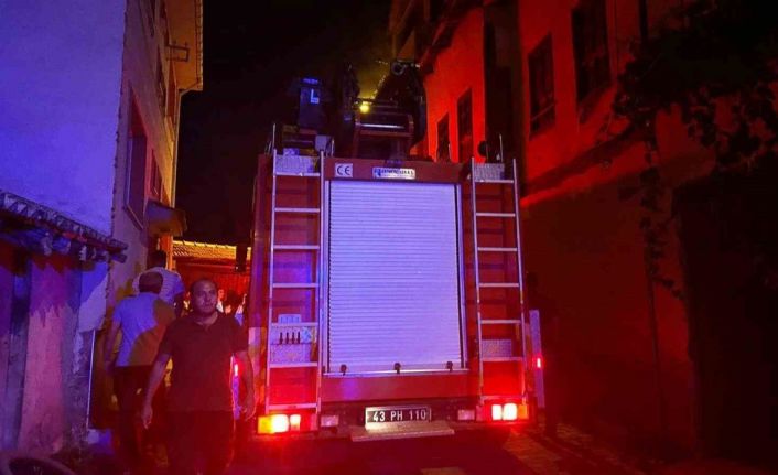 Hisarcık’ta evin mutfağında çıkan yangın büyümeden söndürüldü