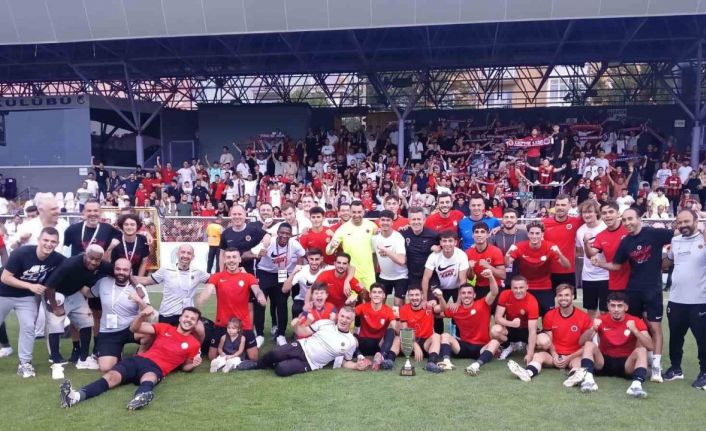 Hüseyin Eroğlu: "Transfer anlamında çalışmalarımız devam ediyor"