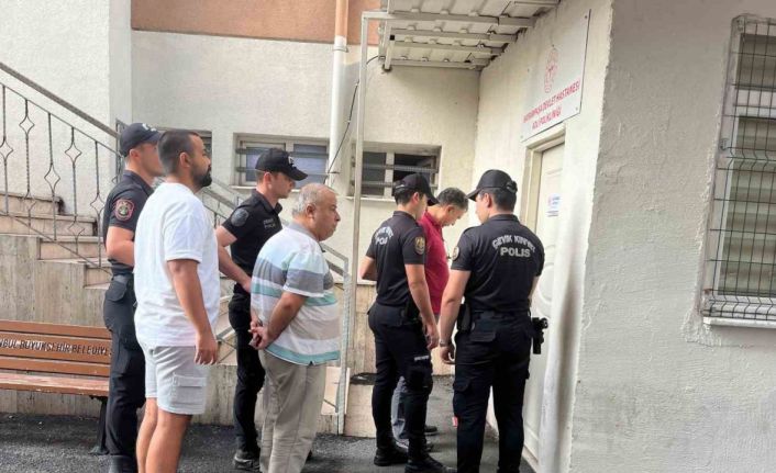 İBB soruşturmasında gözaltında alınan 44 kişi sağlık kontrolünden geçti