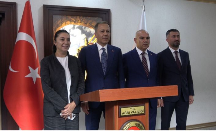 İçişleri Bakanı Yerlikaya Ağrı’da temaslarda bulundu