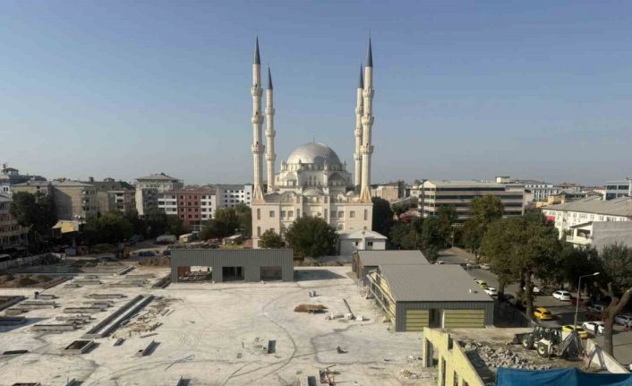 Iğdır’da Haydar Aliyev Parkı’nda yapımı devam eden alandaki yıkıma tepki