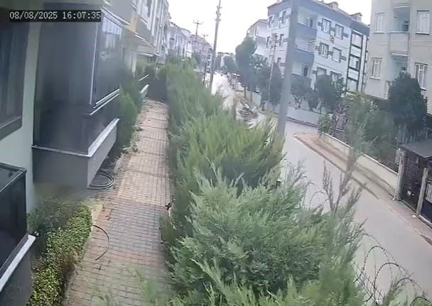 İnegöl’de iki motosiklet çarpıştı: 3 yaralı