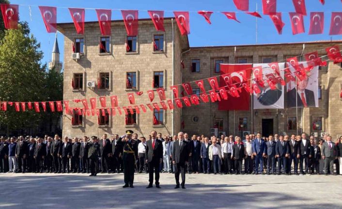 Isparta’da 30 Ağustos Zafer Bayramı’nın 103’ncü yılı coşkuyla kutlandı