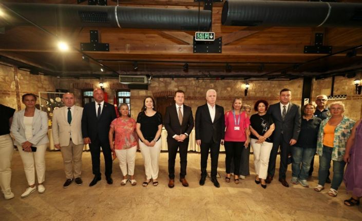 İstanbul Valisi Gül, Silivri’de "Çamurdaki Sır" sergisini ziyaret etti