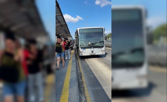 İstanbul’da metrobüs arızası