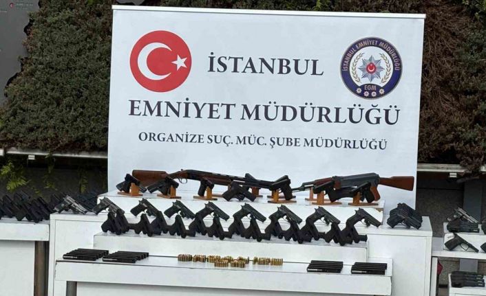İstanbul’da ’motosikletli çete’ operasyonu: 24 kişi yakalandı