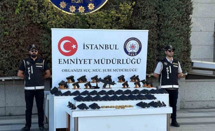 İstanbul’da motosikletli suç çetelerine operasyon: 105 gözaltı