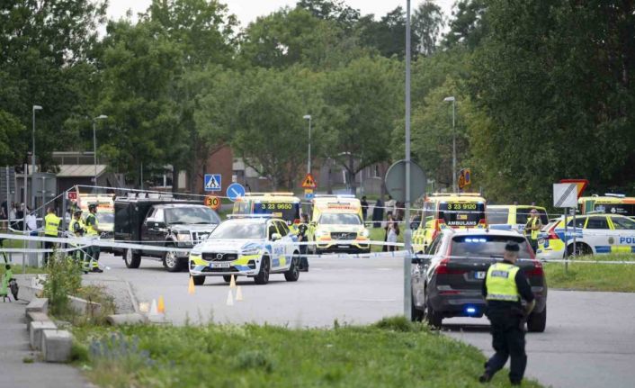 İsveç’te cuma namazı sonrası silahlı saldırı: 2 yaralı