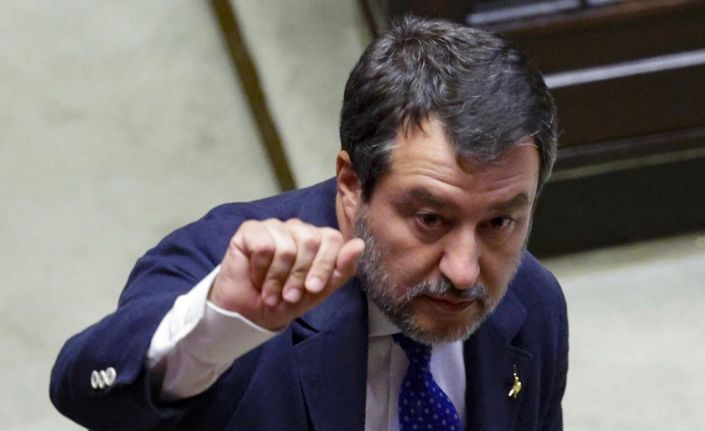 İtalya Başbakan Yardımcısı Salvini: "(Macron’a) İstiyorsan miğferini ve tüfeğini alıp Ukrayna’ya gidebilirsin"