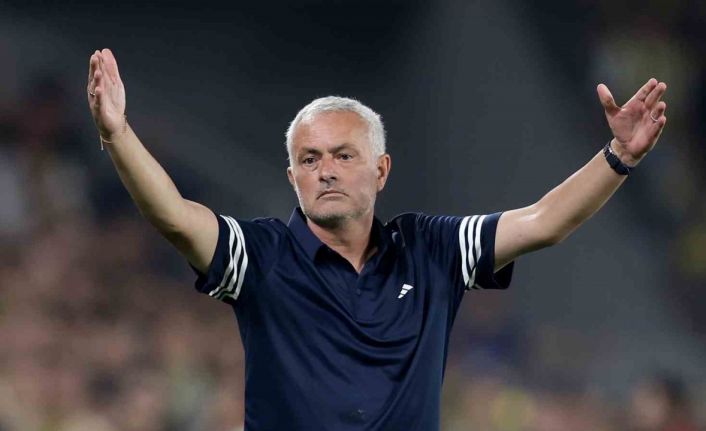 Jose Mourinho, Feyenoord’a karşı rövanşı yine kazandı