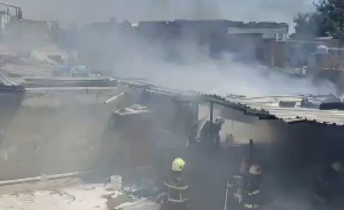 Kahramanmaraş’ta iş yeri yangını