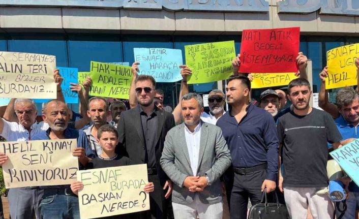 Karabağlar’da pazarcılardan ‘katı atık bedeli’ tepkisi