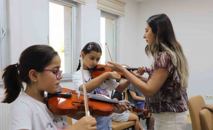 Karabük’te GSB Gençlik Yaz Kulübü yoğun ilgi görüyor