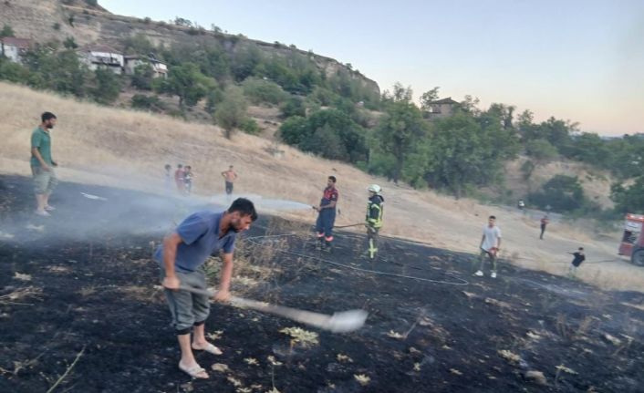 Karabük’te otluk alanda yangın