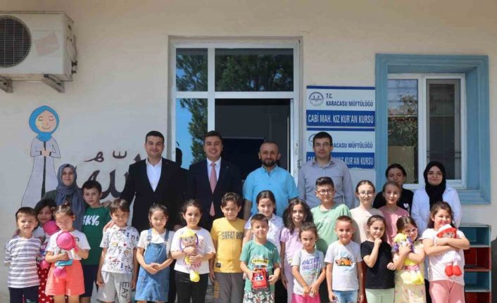 Karacasu’da protokol üyeleri Yaz Kur’an Kursu öğrencileri ile bir araya geldi