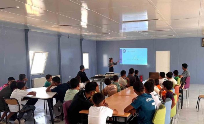 Karakoyunlu ilçesinde madde bağımlılığına karşı farkındalık eğitimi