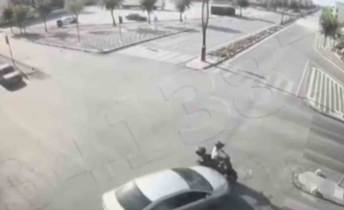 Karaman’da kavşaktaki ölümlü kaza kamerada