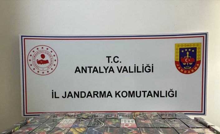 Kaş’ta 22 kilo kaçak nargile tütünü ele geçirildi