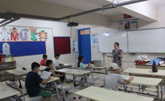 Kastamonu Üniversitesi’nden Antakya’ya umut taşıyan köprü