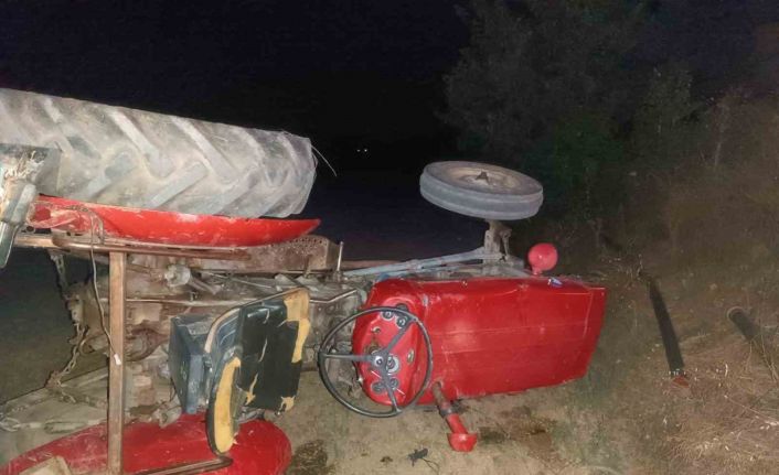 Kastamonu’da traktör devrildi: 2 yaralı