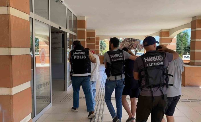 Kastamonu’da uyuşturucu operasyonu: 2 tutuklama
